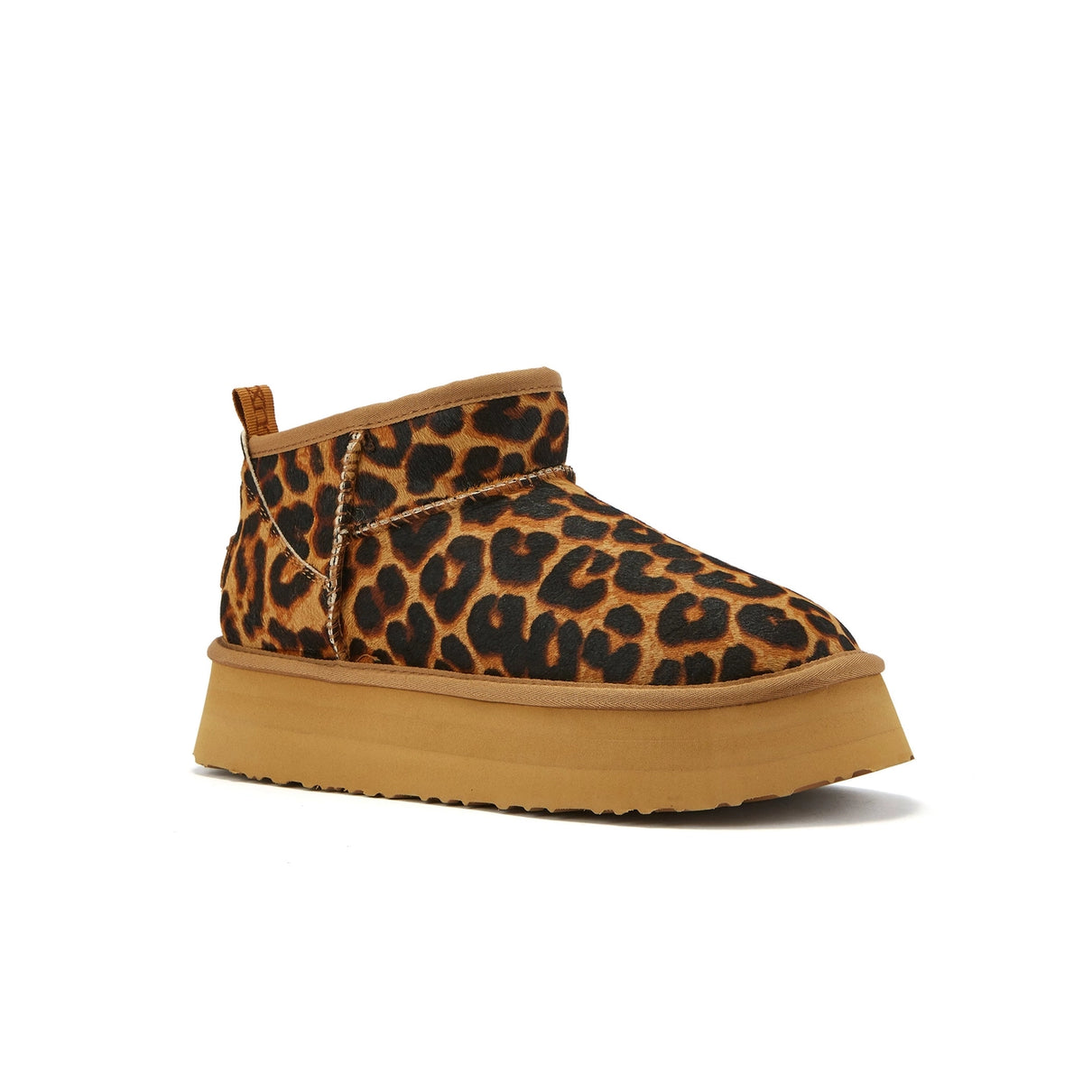 VEOBELLA Ingrid, Leopard print platform ultra-short boot, front view