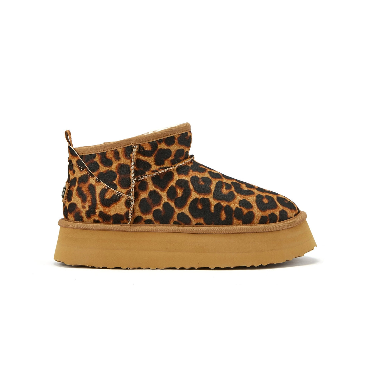 VEOBELLA Ingrid, Leopard print platform ultra-short boot, side view