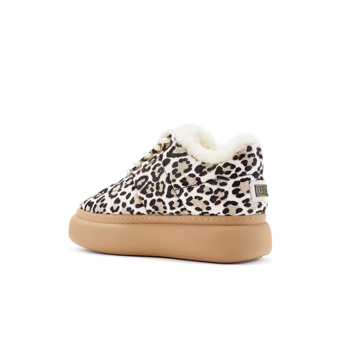 VEOBELLA Kirra, Snow Leopard print sneaker, angle view