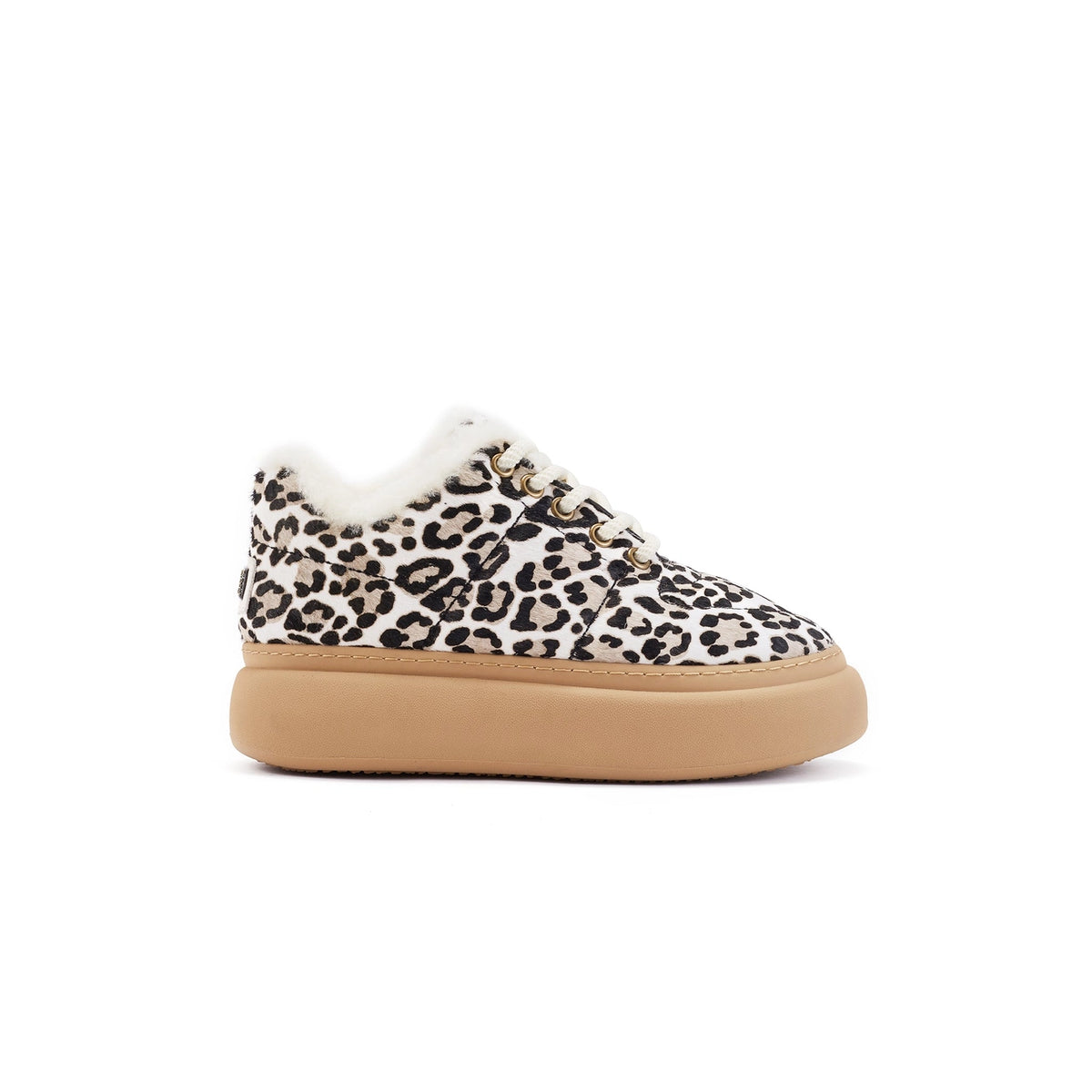 VEOBELLA Kirra, Snow Leopard print sneaker, side view