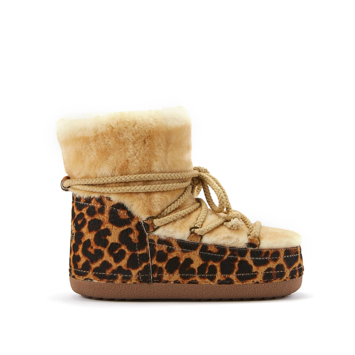 VEOBELLA Marlow, Leopard print lace-up boot, front view