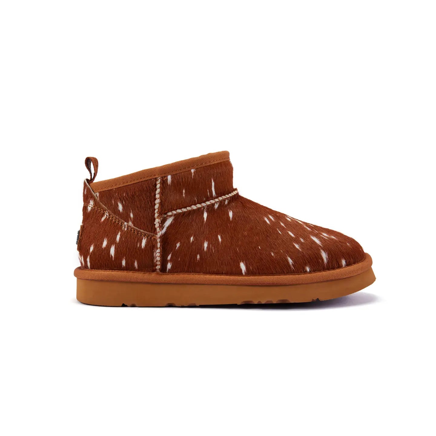 VEOBELLA Nora, Bambi print ultra-short boot, front view