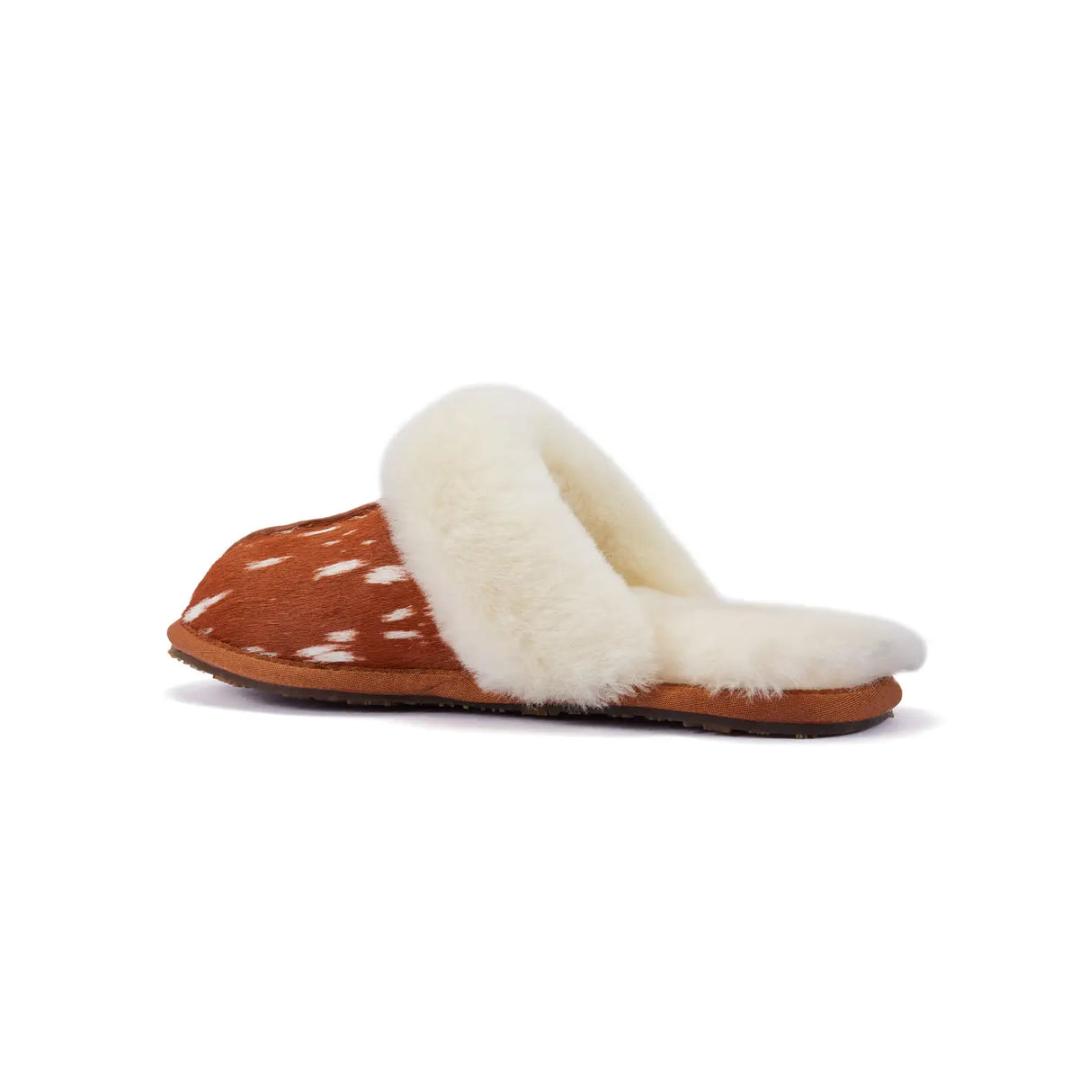 VEOBELLA Vera, Bambi print closed mule, angle view